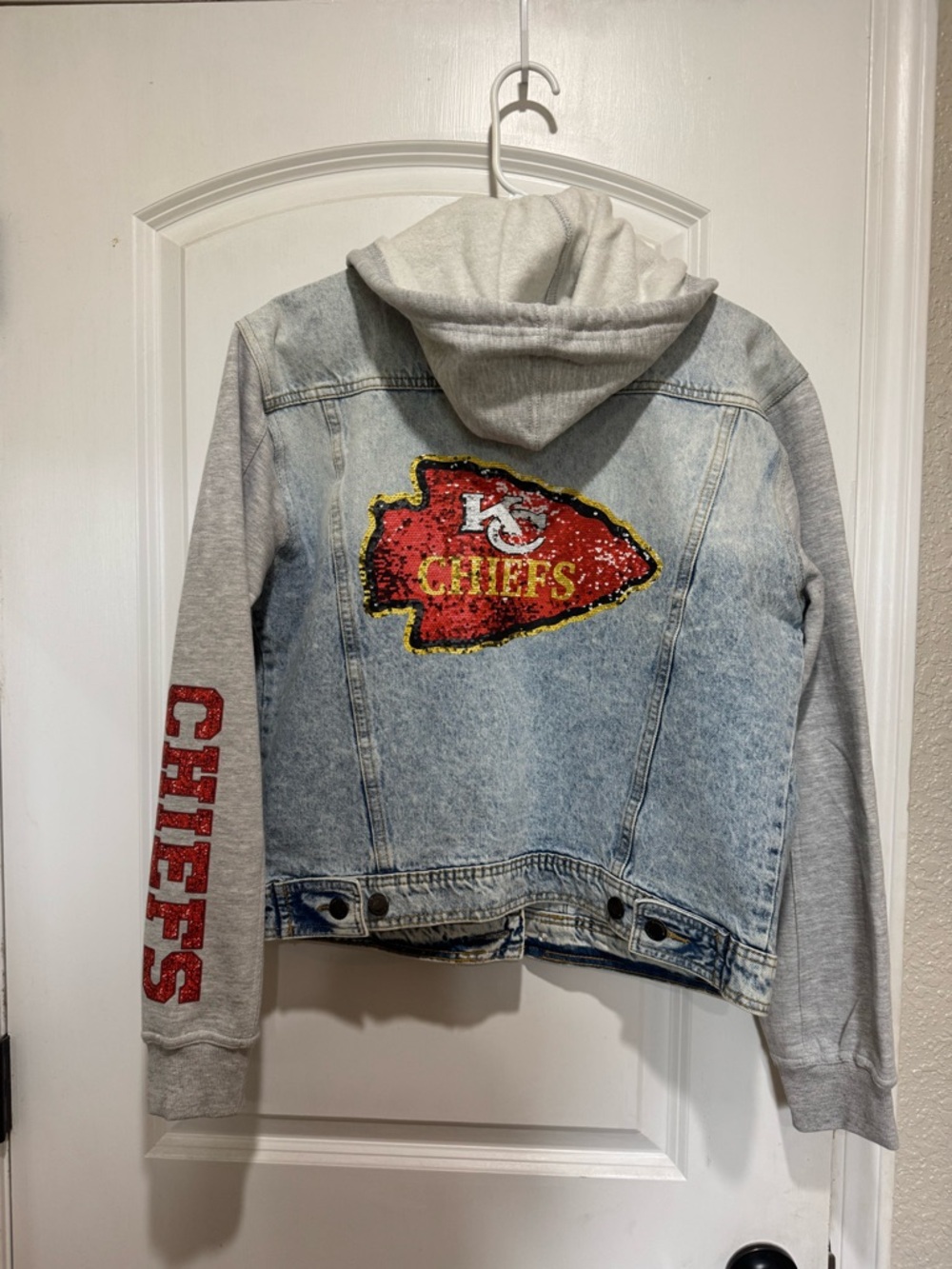 Kansas City Chiefs Sequin Denim Hoodie Jacket - Red & Gray